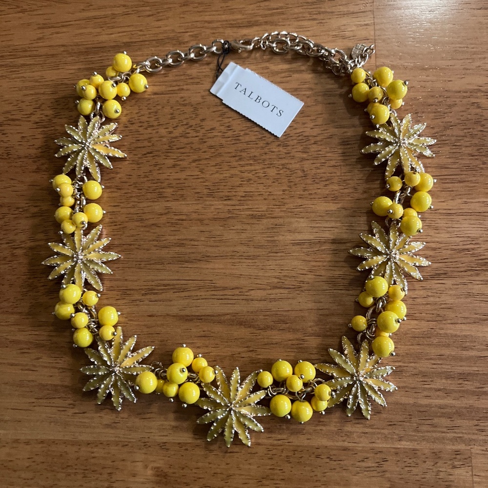 Talbots yellow flower and beaded necklace